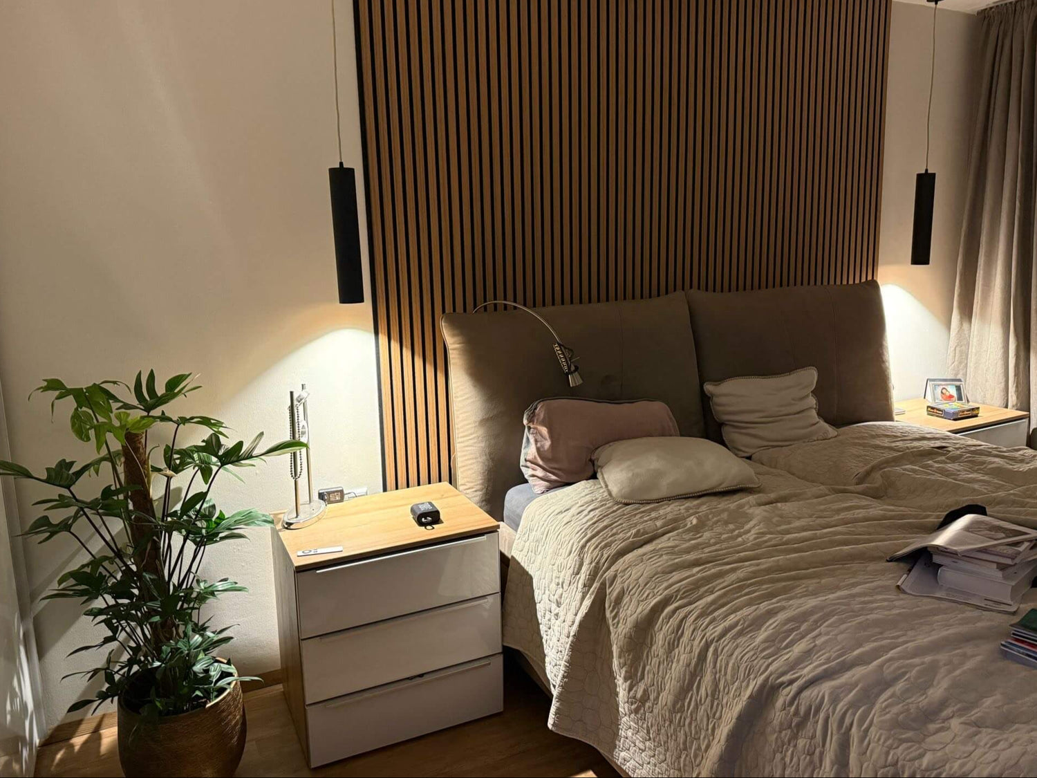 Eiche Akustikpaneel Schlafzimmer